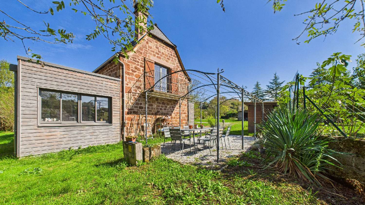 te koop huis Nauviale Aveyron 2