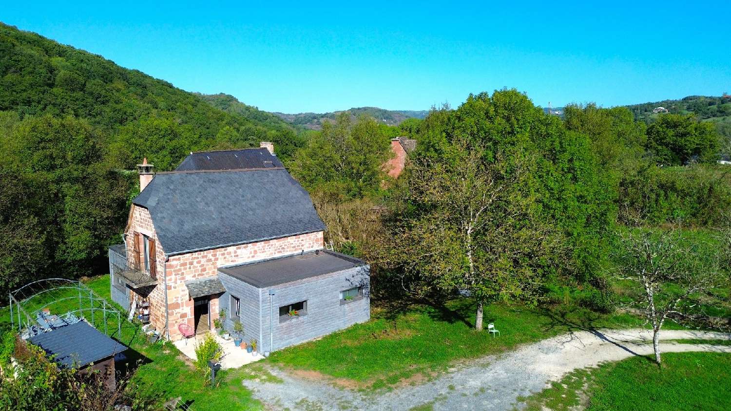 te koop huis Nauviale Aveyron 3