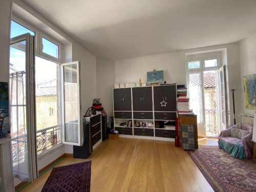 Nîmes 30900 Gard huis foto