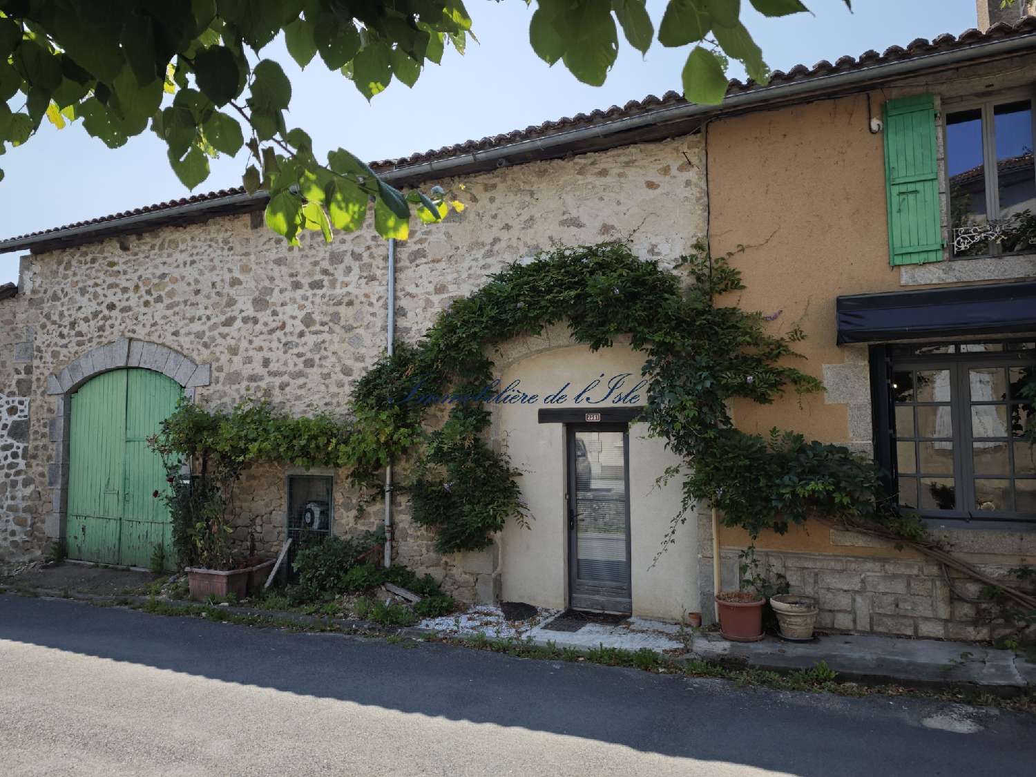 à vendre maison Nontron Dordogne 5