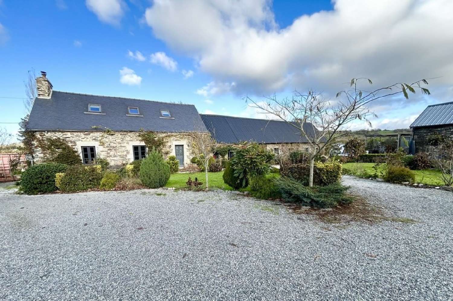  te koop huis Perret Côtes-d'Armor 1