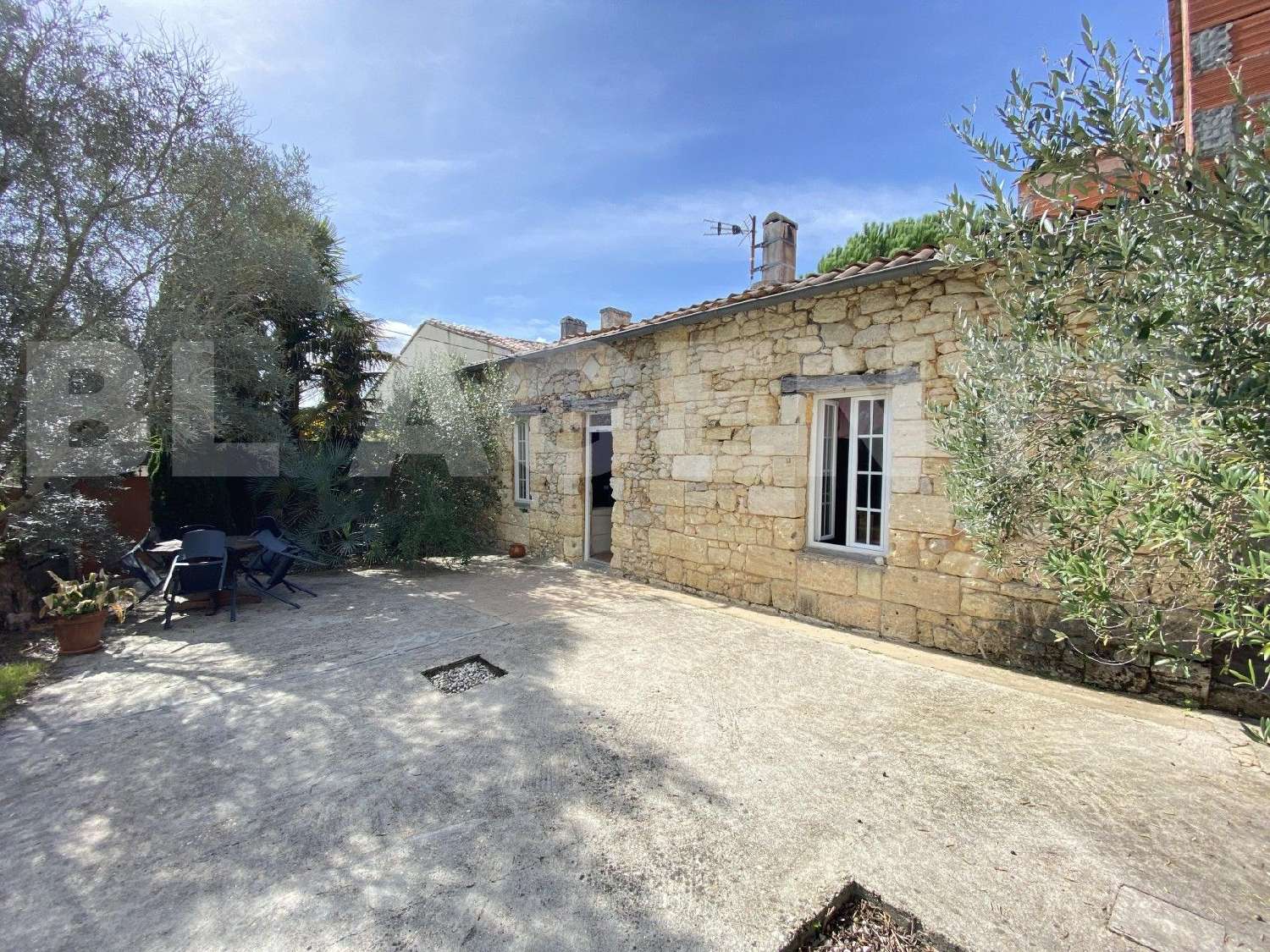  for sale house Plassac Gironde 1