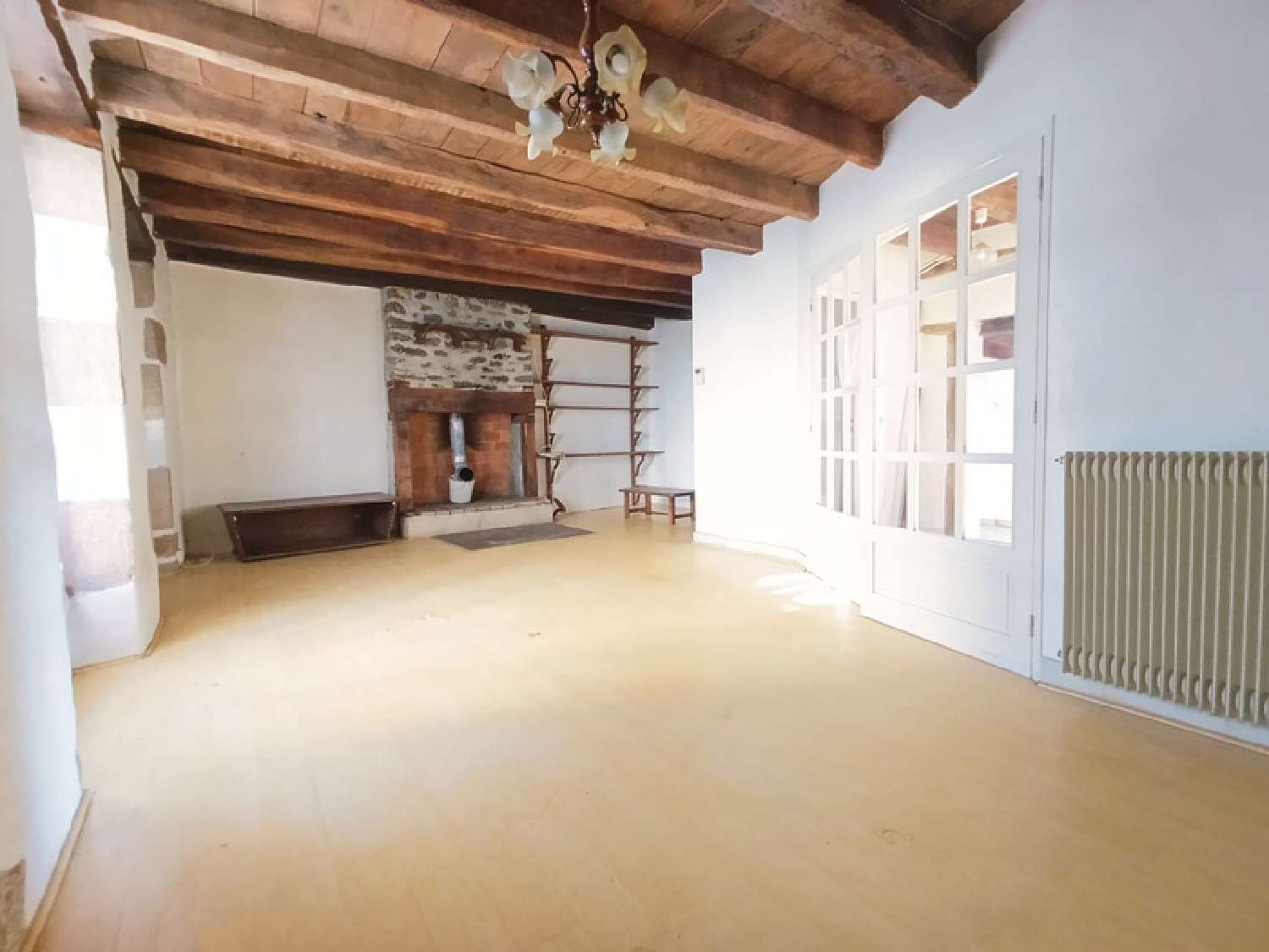 for sale house Pléaux Cantal 1