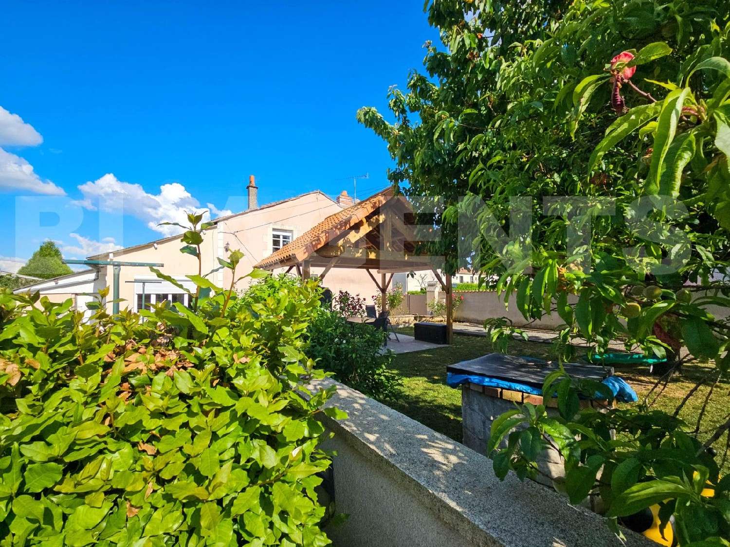  te koop huis Richelieu Indre-et-Loire 1