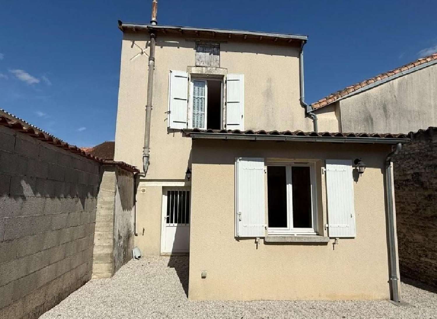 for sale house Ruffec Charente 1