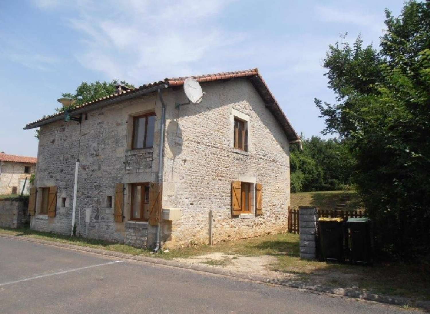 for sale house Ruffec Charente 1
