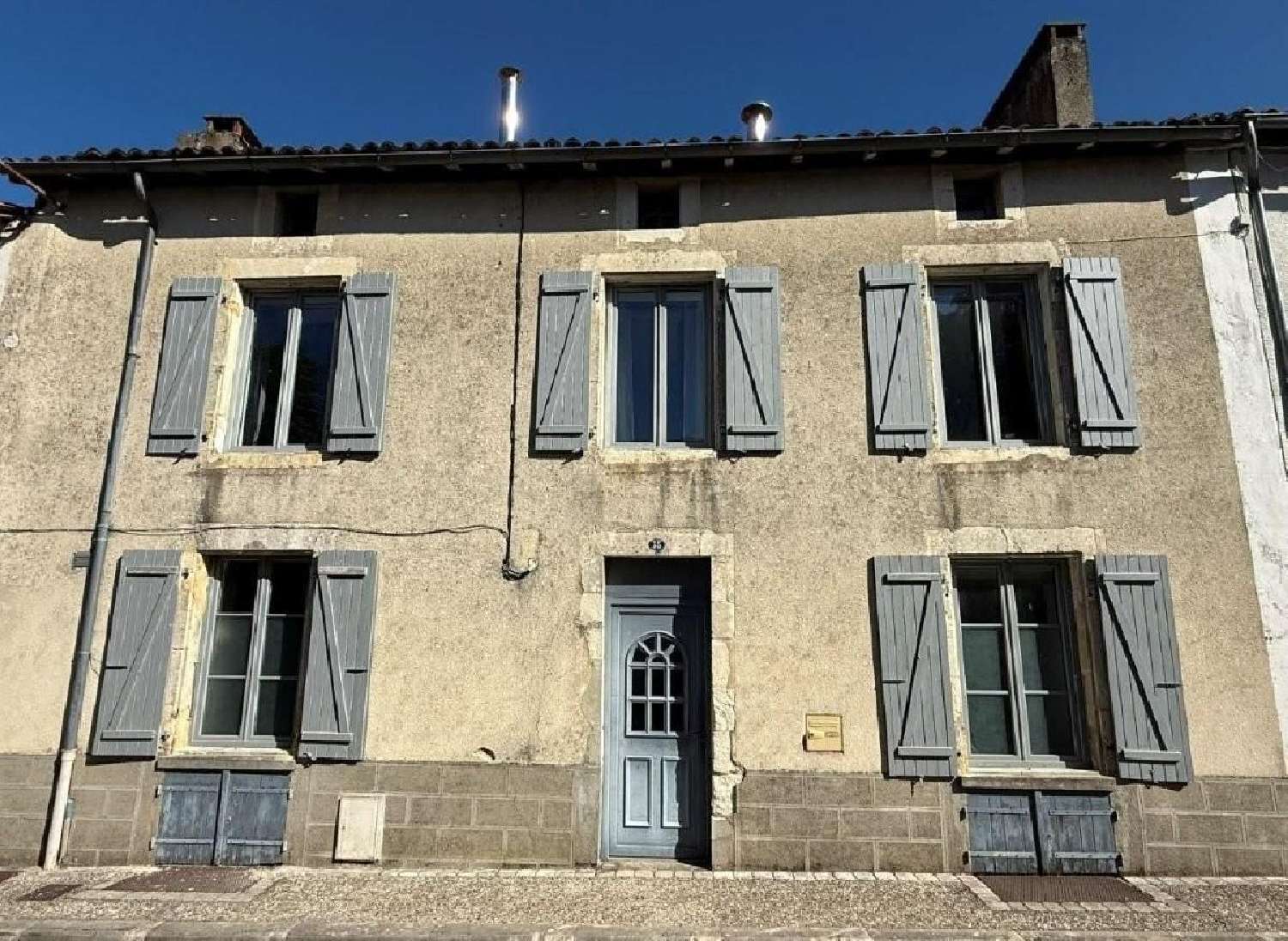 for sale house Ruffec Charente 1
