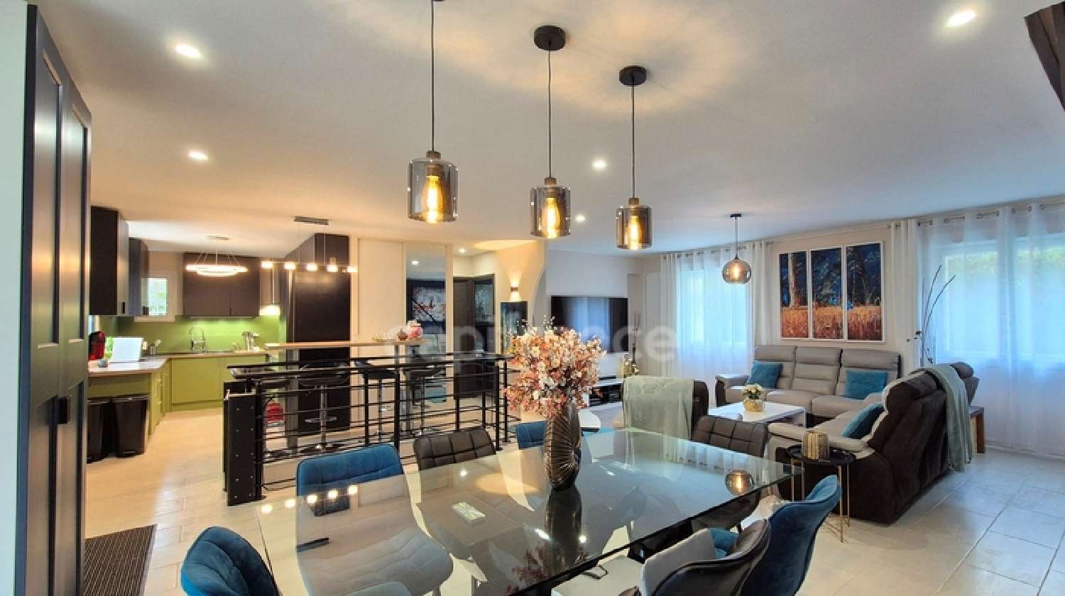 for sale house Saclas Essonne 2