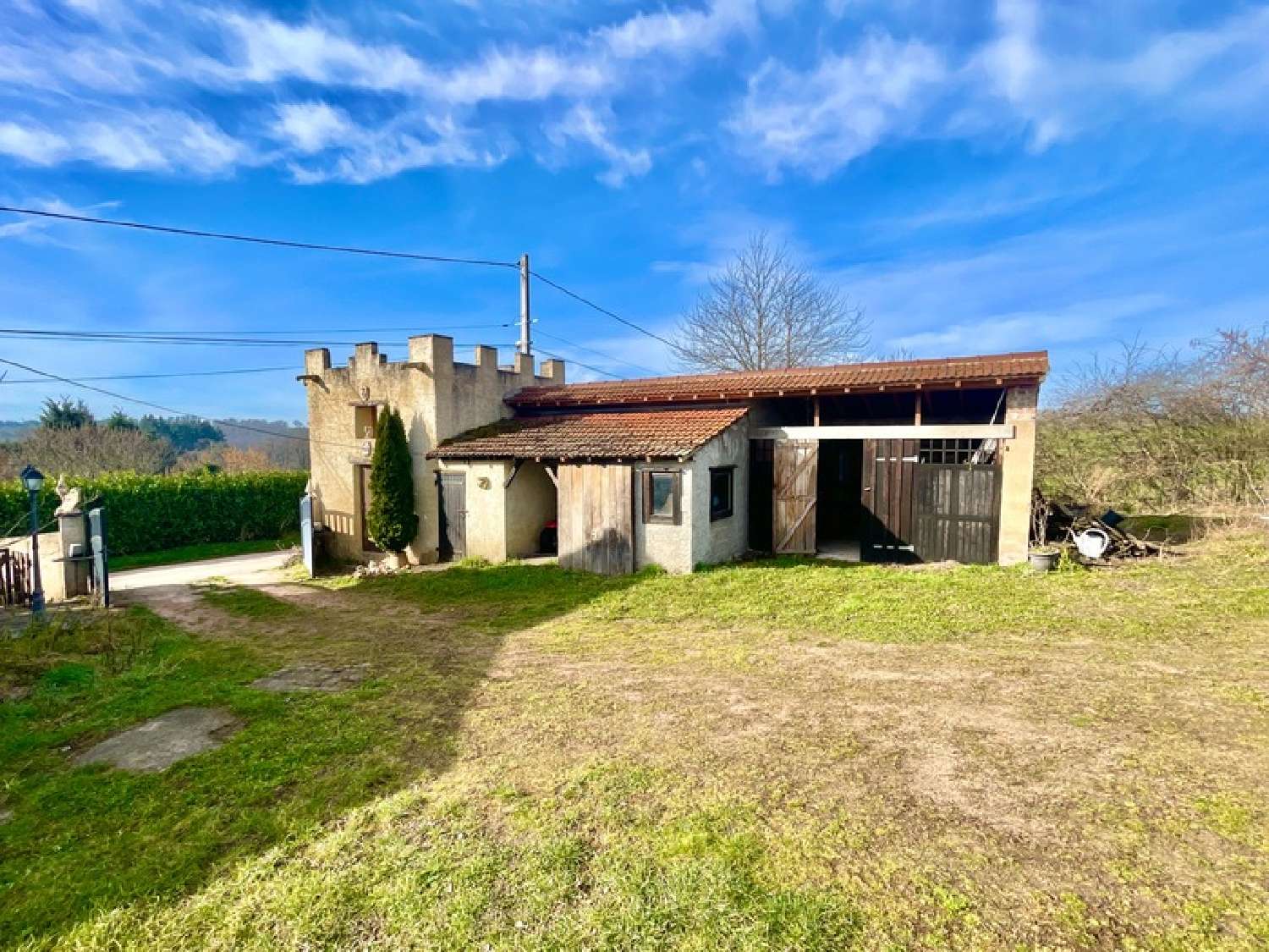 à vendre maison Sail-les-Bains Loire 3