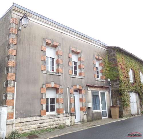 Saint-Amant-de-Bonnieure Charente maison foto 7195432