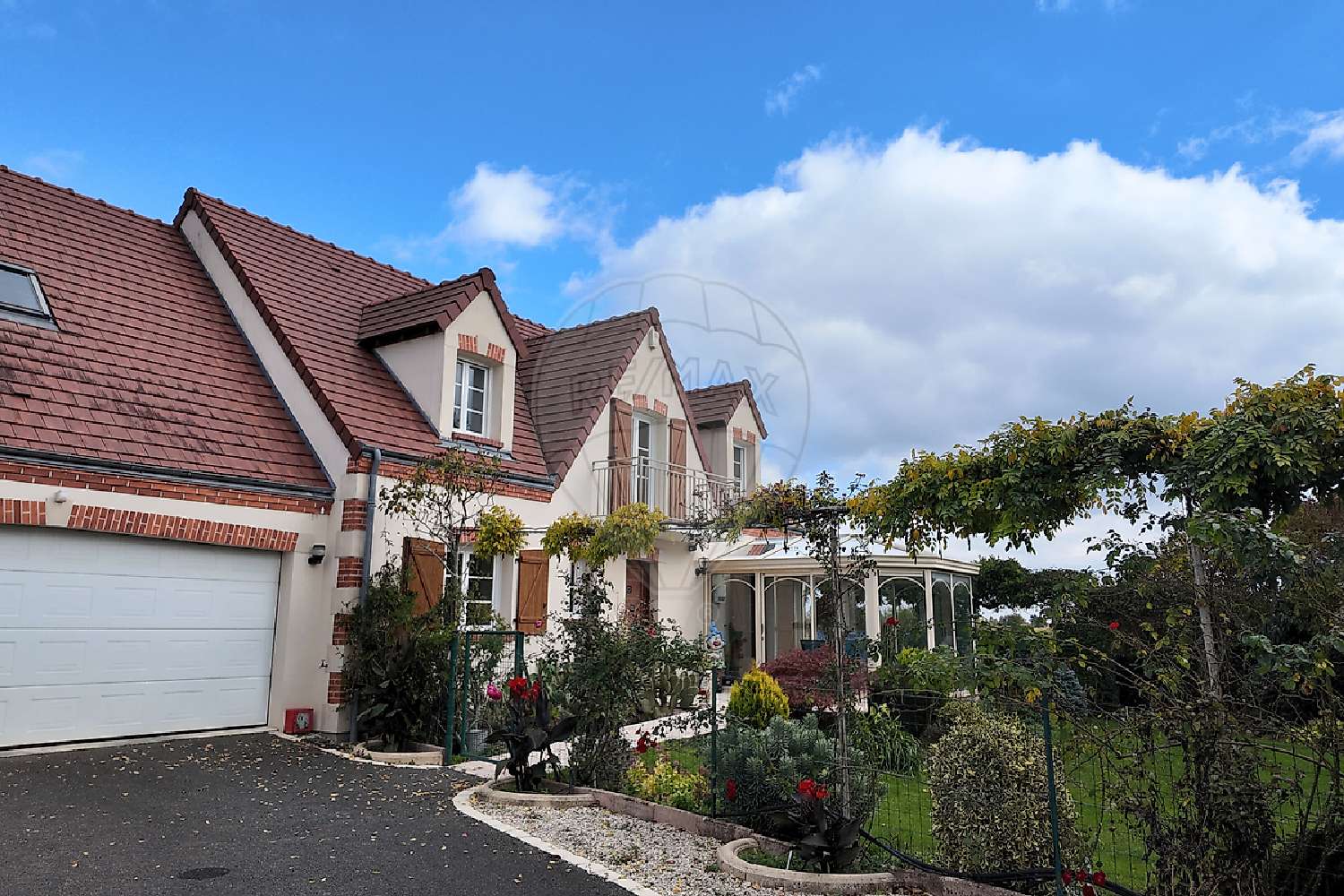 te koop huis Saint-Denis-en-Val Loiret 2