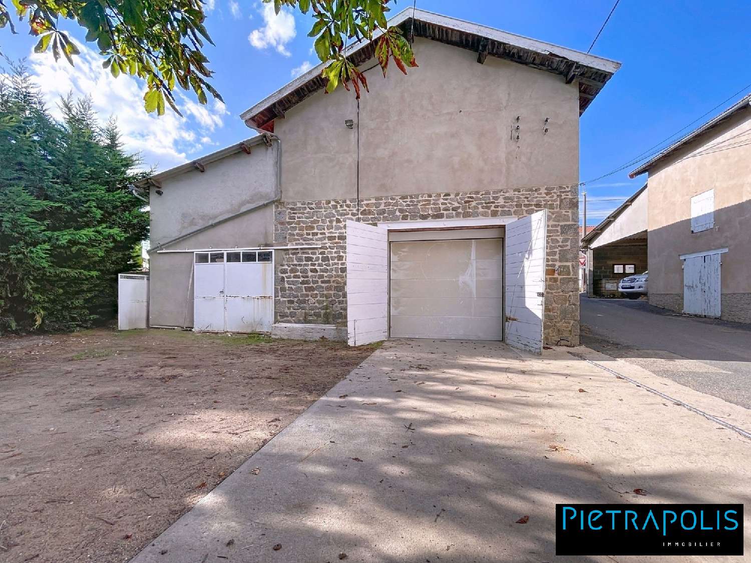  for sale house Saint-Étienne-la-Varenne Rhône 1