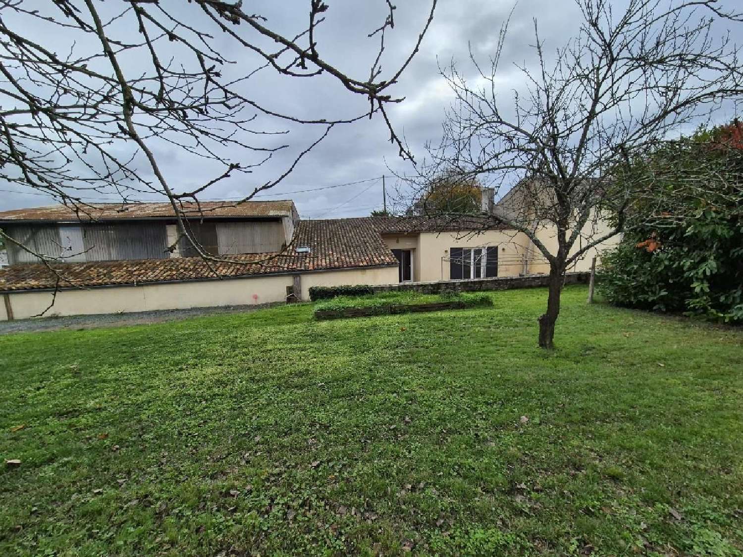 à vendre maison Saint-Félix Charente-Maritime 1