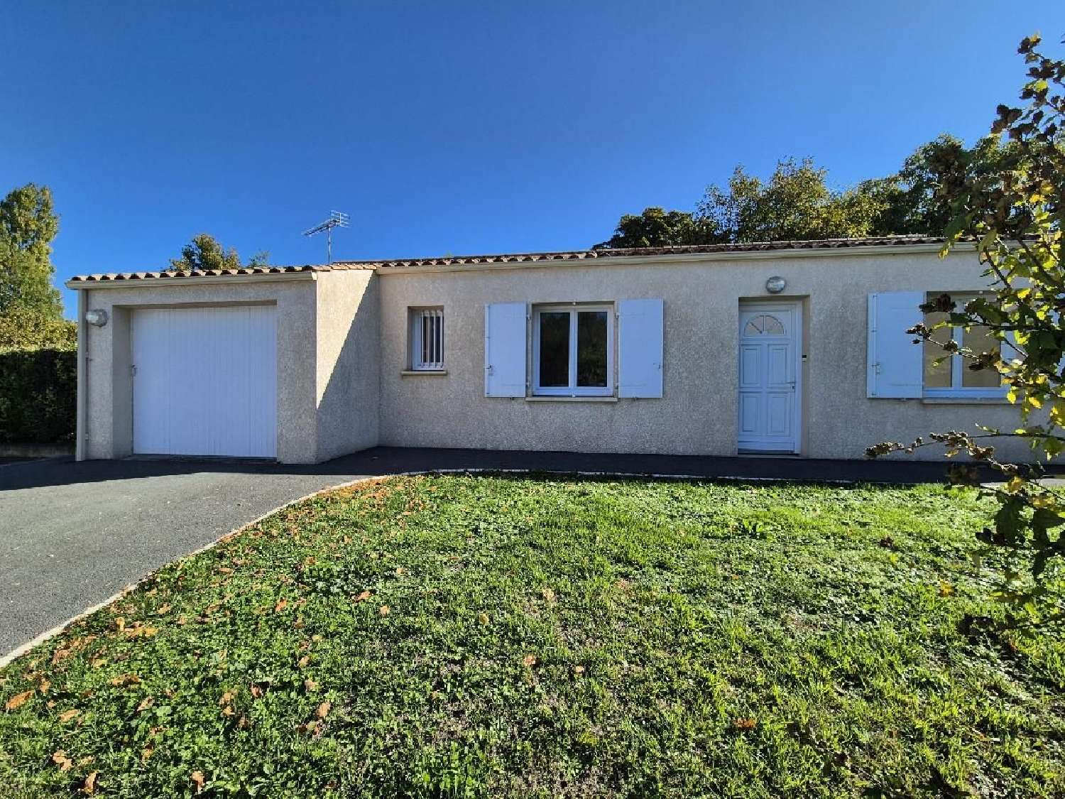 à vendre maison Saint-Félix Charente-Maritime 1