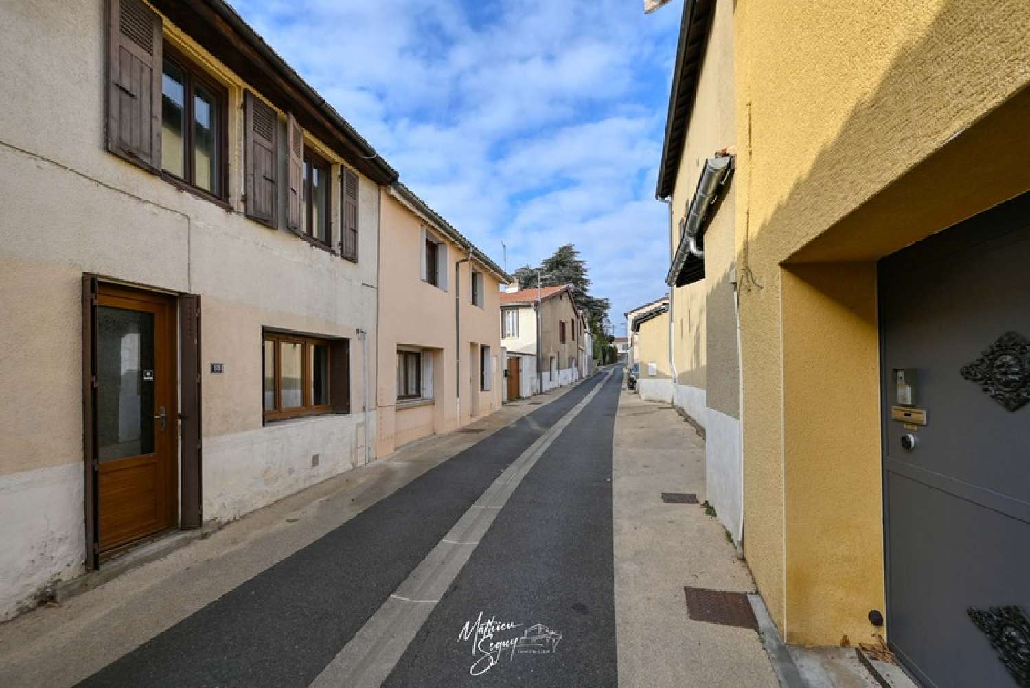 for sale house Saint-Genis-Laval Rhône 2
