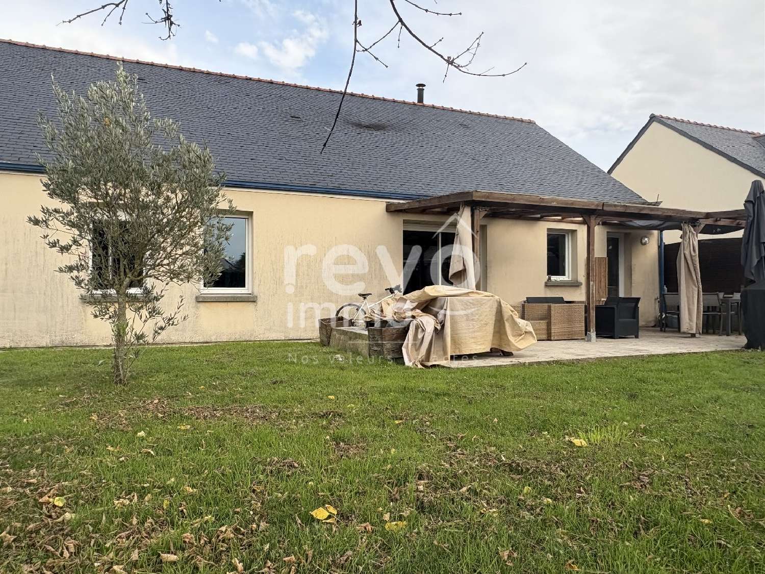 for sale house Saint-Georges-sur-Loire Maine-et-Loire 8