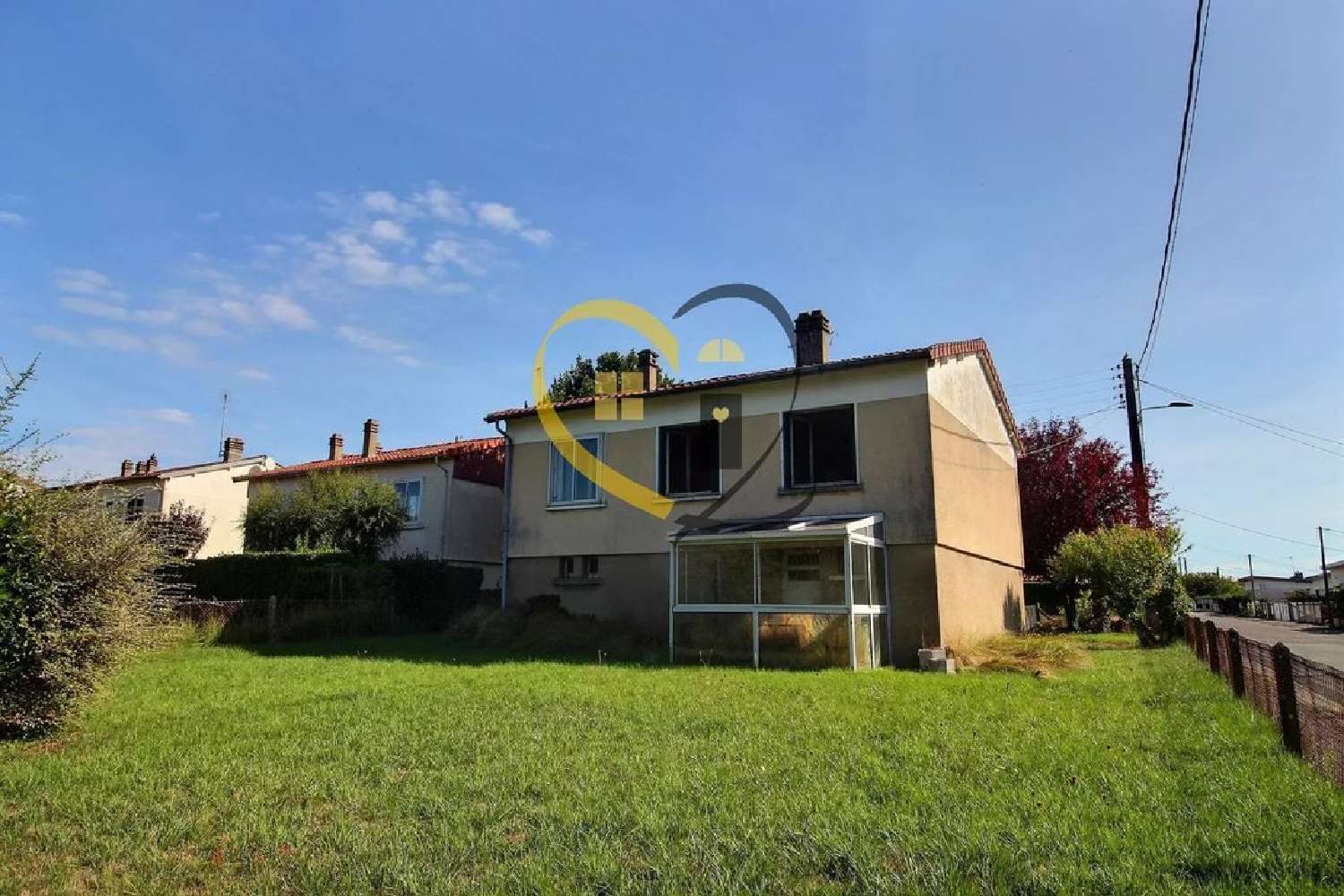 à vendre maison Saint-Germain-du-Puy Cher 1