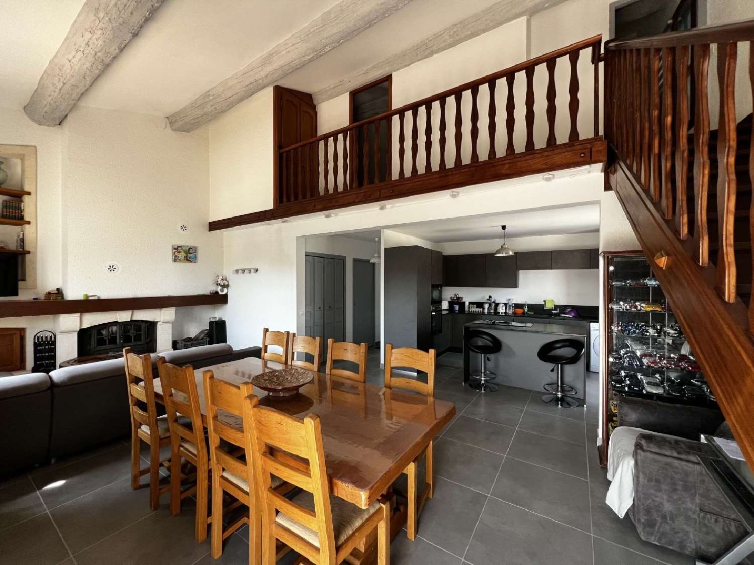 for sale house Saint-Gilles Gard 4