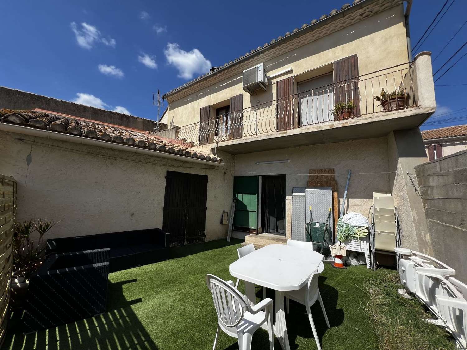 à vendre maison Saint-Gilles Gard 1