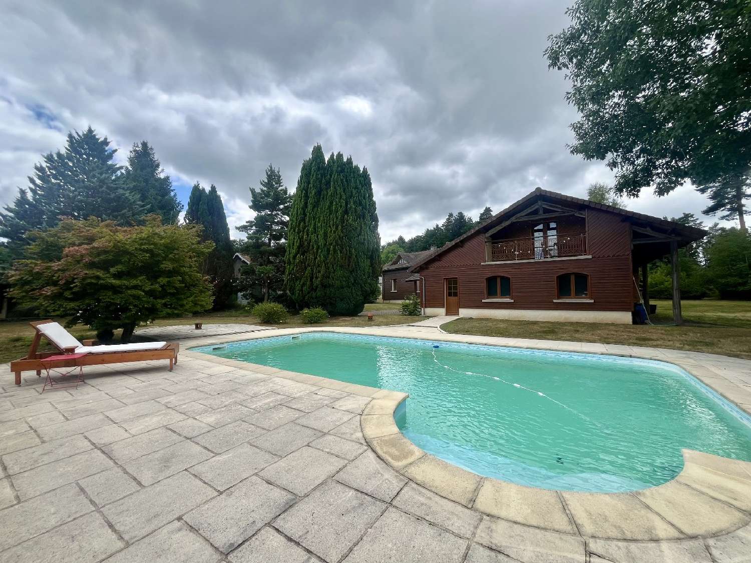  te koop huis Saint-Hilaire-les-Monges Puy-de-Dôme 1