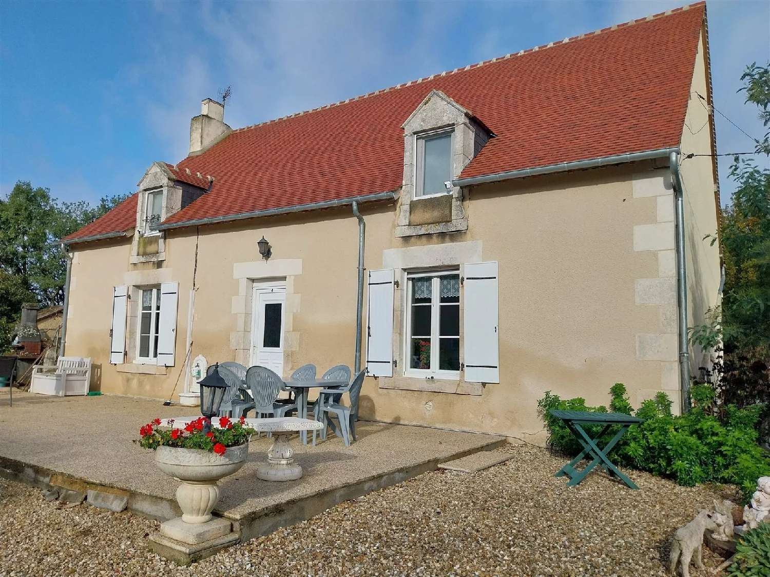  te koop huis Saint-Hilaire-sur-Bénaize Indre 2