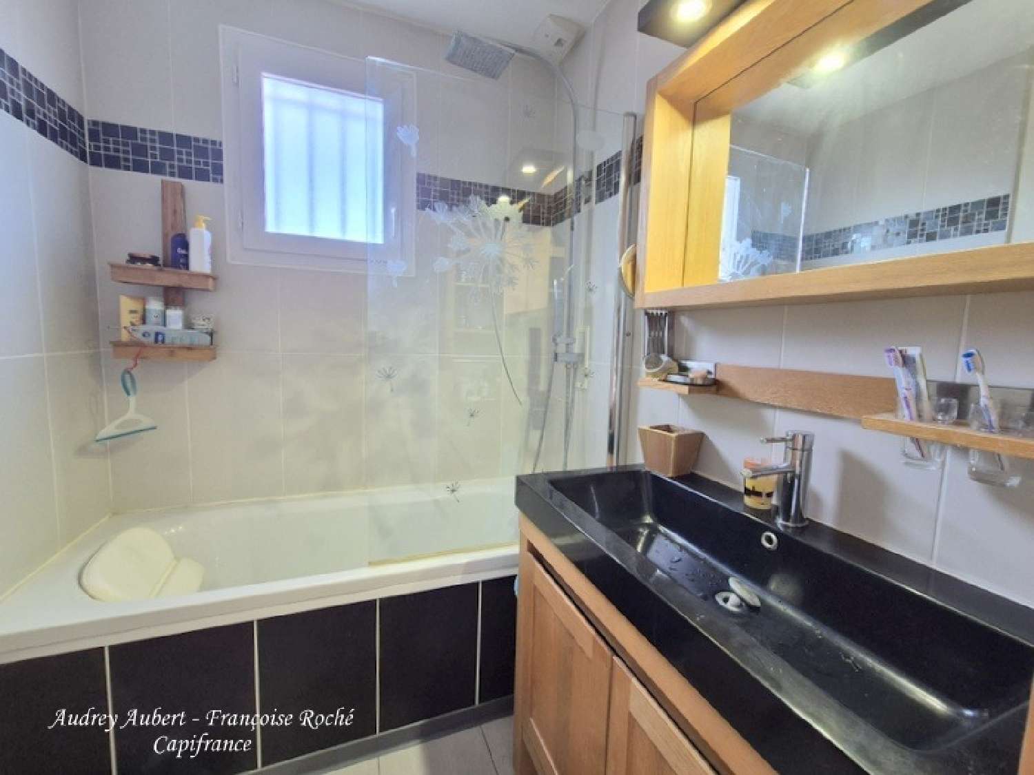 for sale house Saint-Hippolyte Charente-Maritime 5