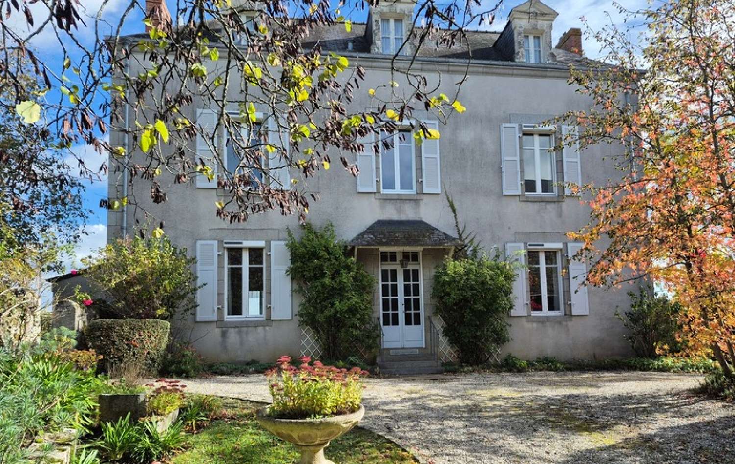 te koop huis Saint-Jean-sur-Mayenne Mayenne 1
