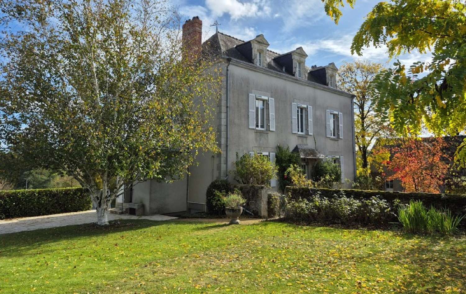 te koop huis Saint-Jean-sur-Mayenne Mayenne 2