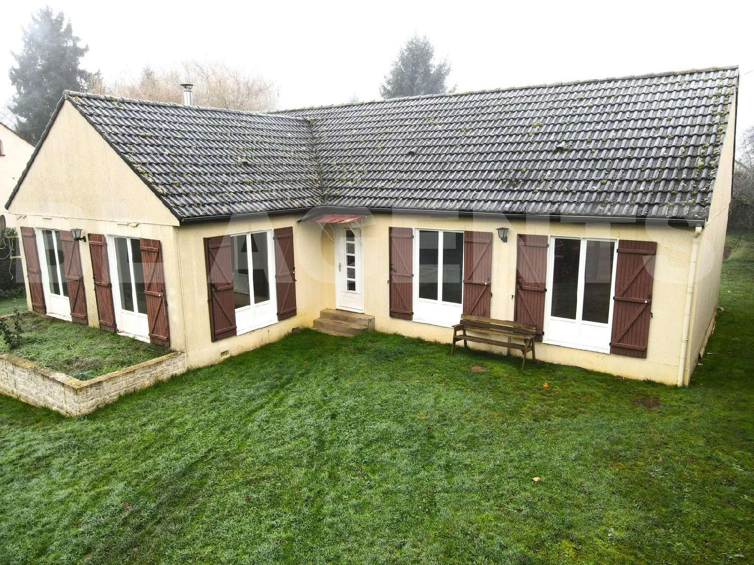  for sale house Saint-Loup-de-Gonois Loiret 1