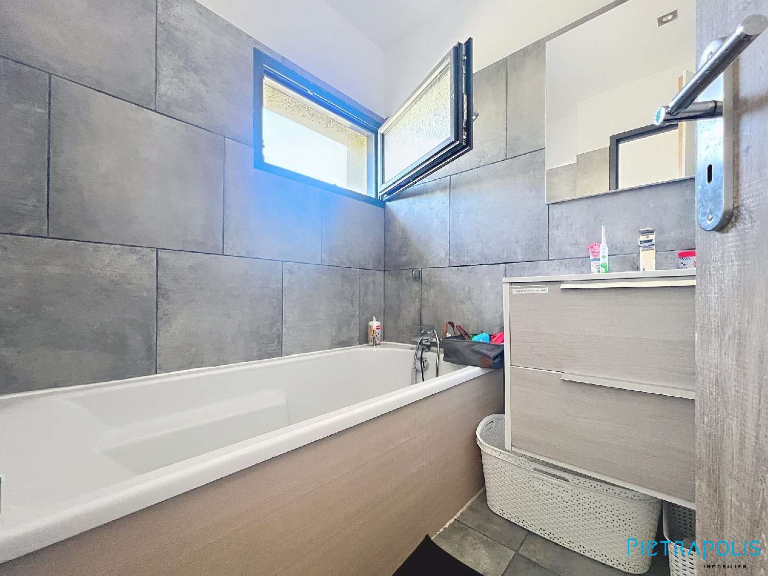  à vendre maison Saint-Loup Rhône 8