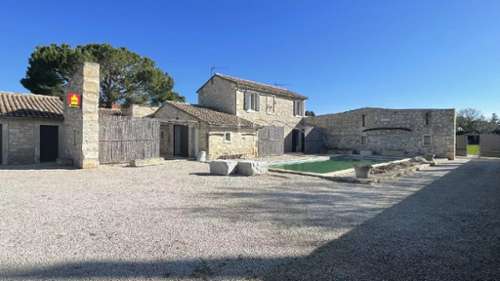 Saint-Martin-de-Crau Bouches-du-Rhône huis foto 7188628