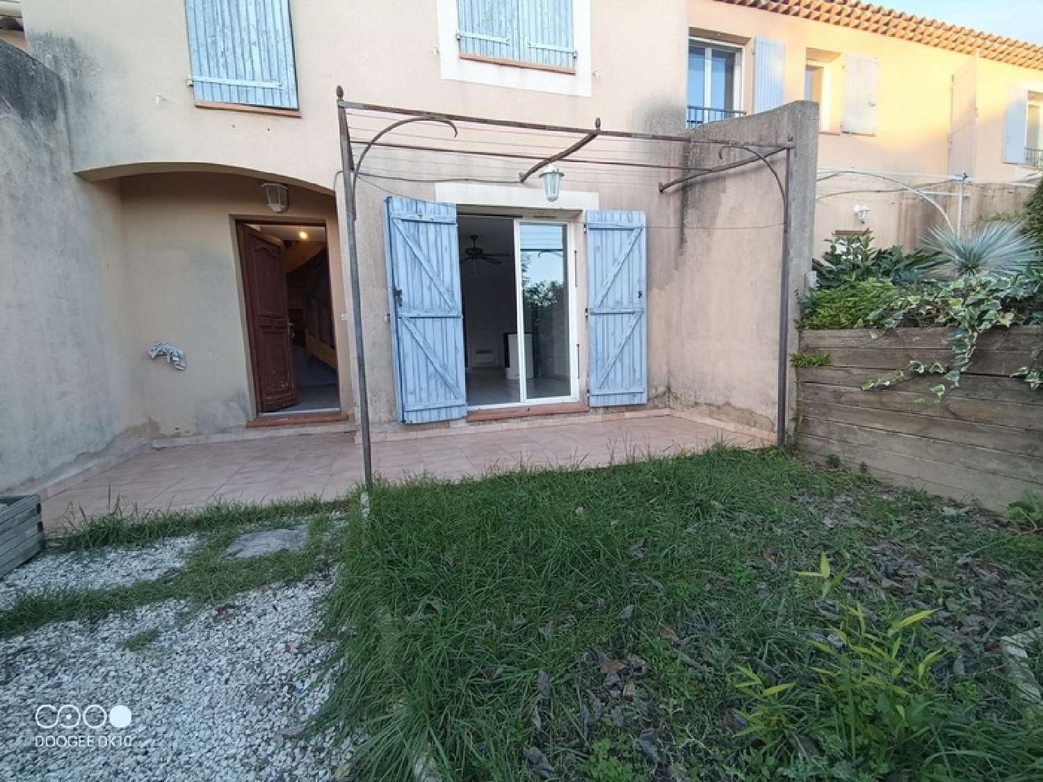  te koop huis Saint-Martin-de-la-Brasque Vaucluse 2