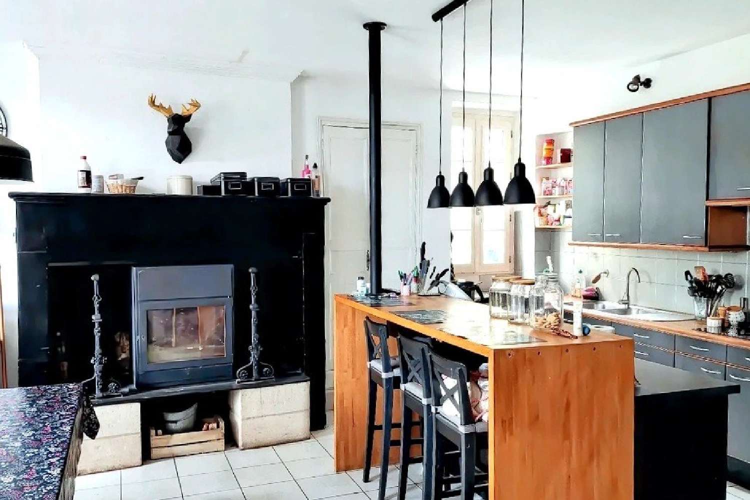 te koop huis Saint-Porchaire Charente-Maritime 3