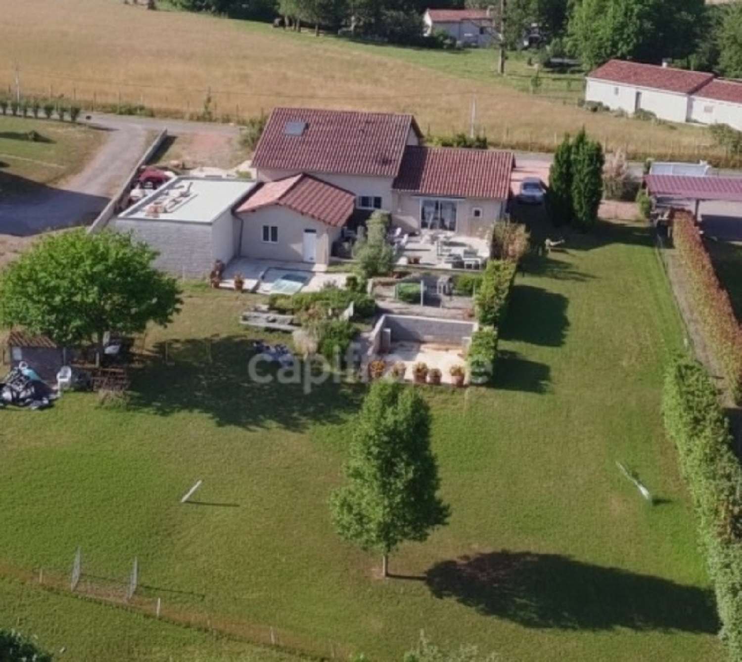 for sale house Saint-Santin-de-Maurs Cantal 3