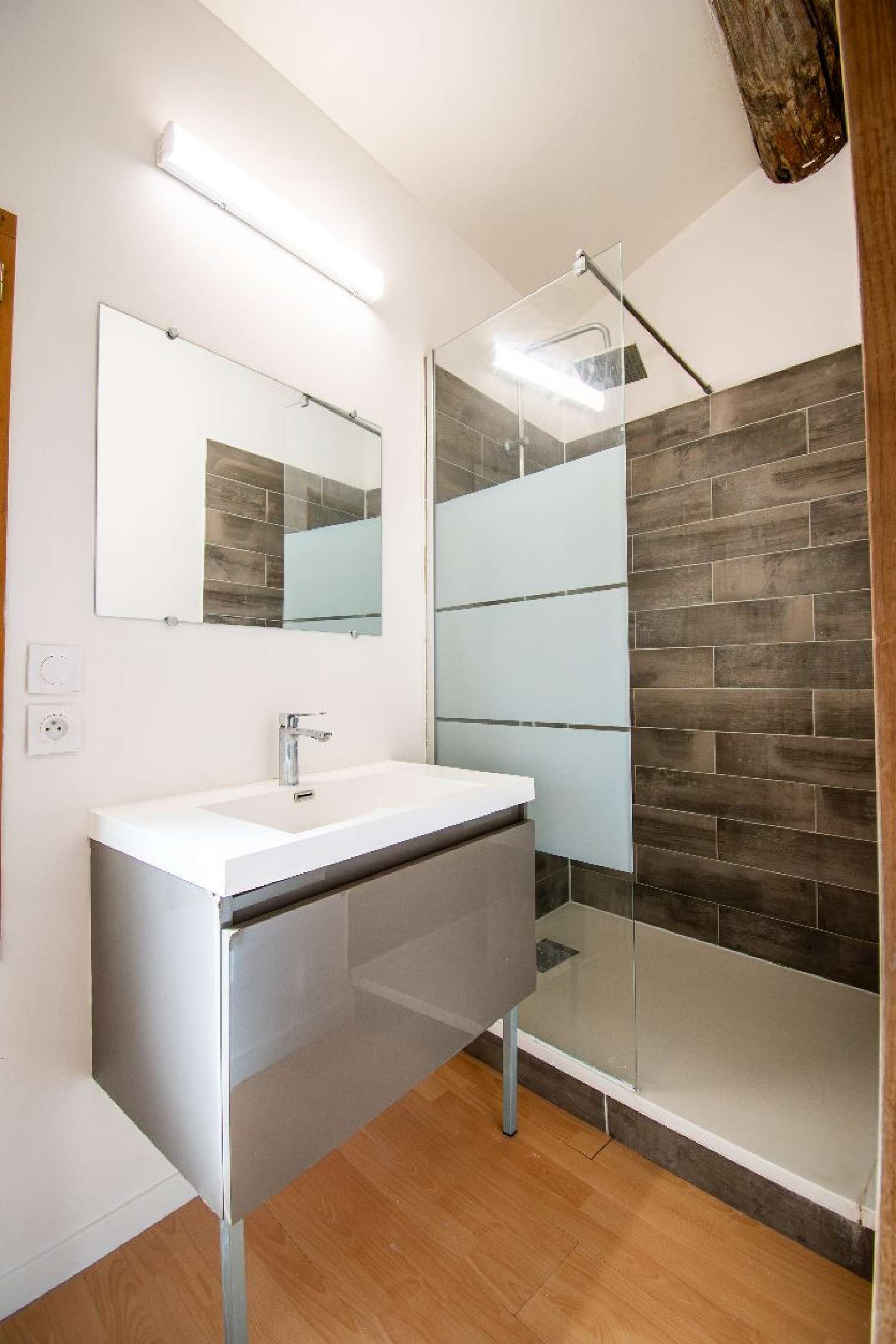  for sale house Saint-Thibéry Hérault 8