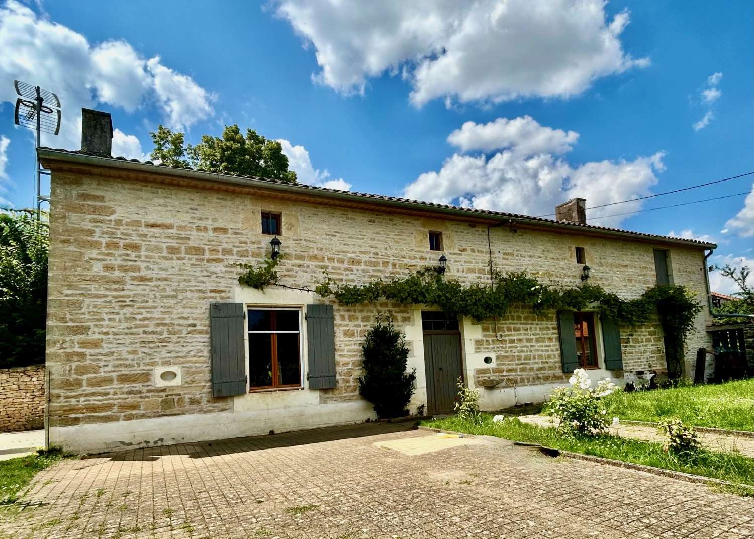 en venta casa Sainte-Soline Deux-Sèvres 1