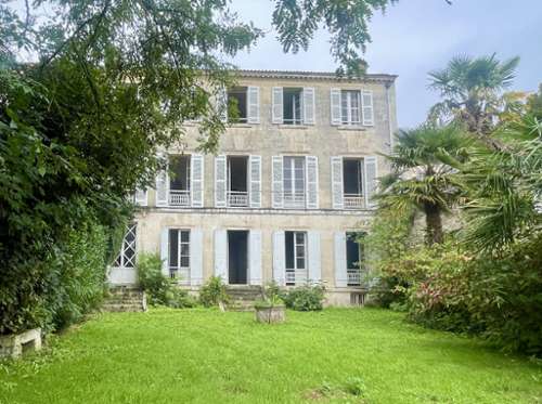 Saintes Charente-Maritime maison foto 7183203