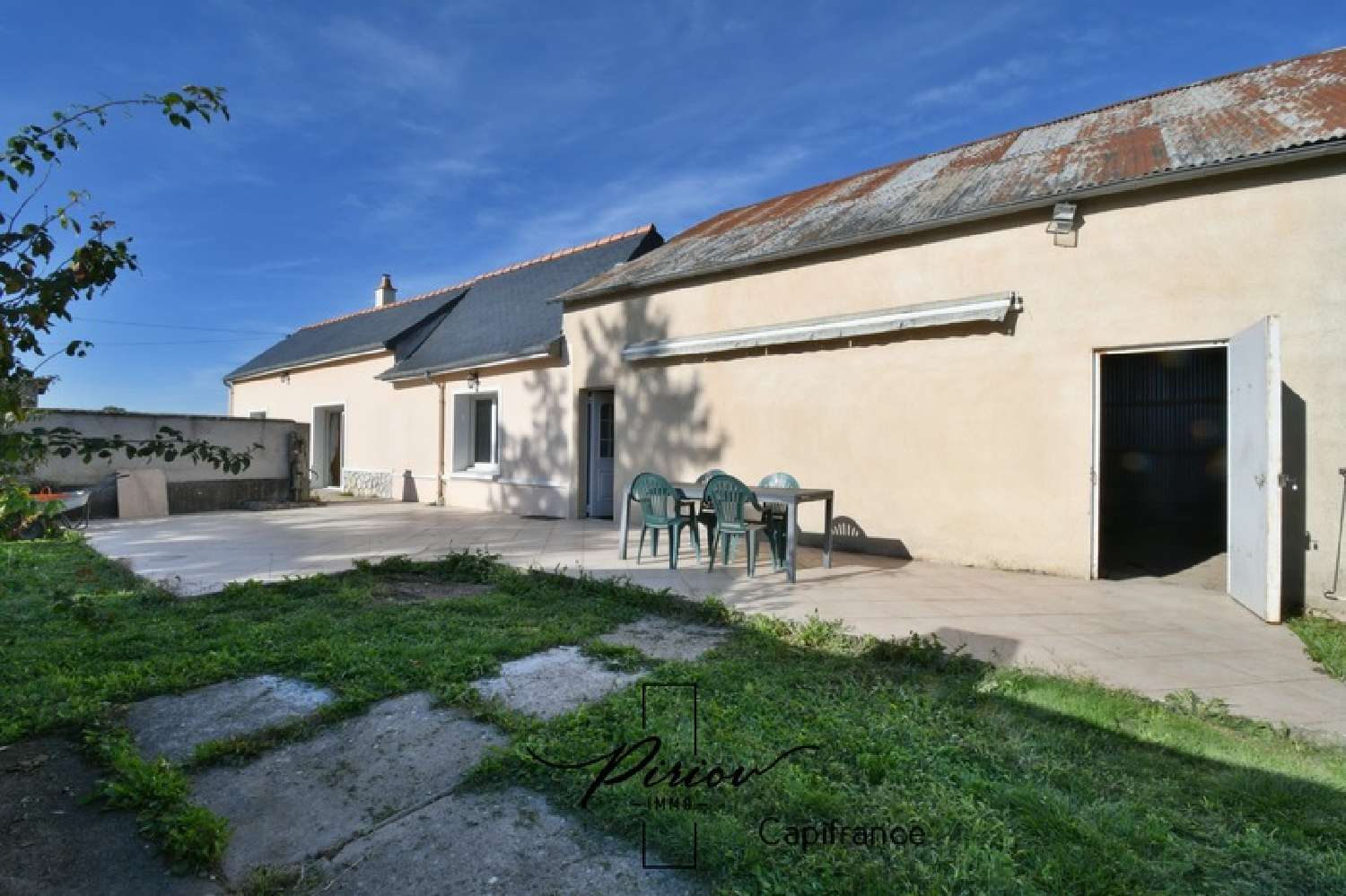  for sale house Saumur Maine-et-Loire 1
