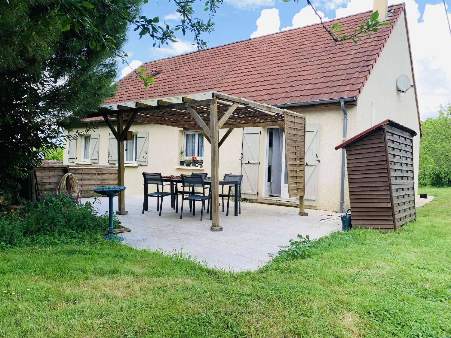  te koop huis Savigny-sur-Clairis Yonne 1