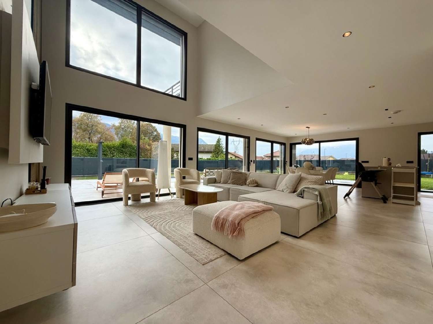 te koop huis Scionzier Haute-Savoie 2