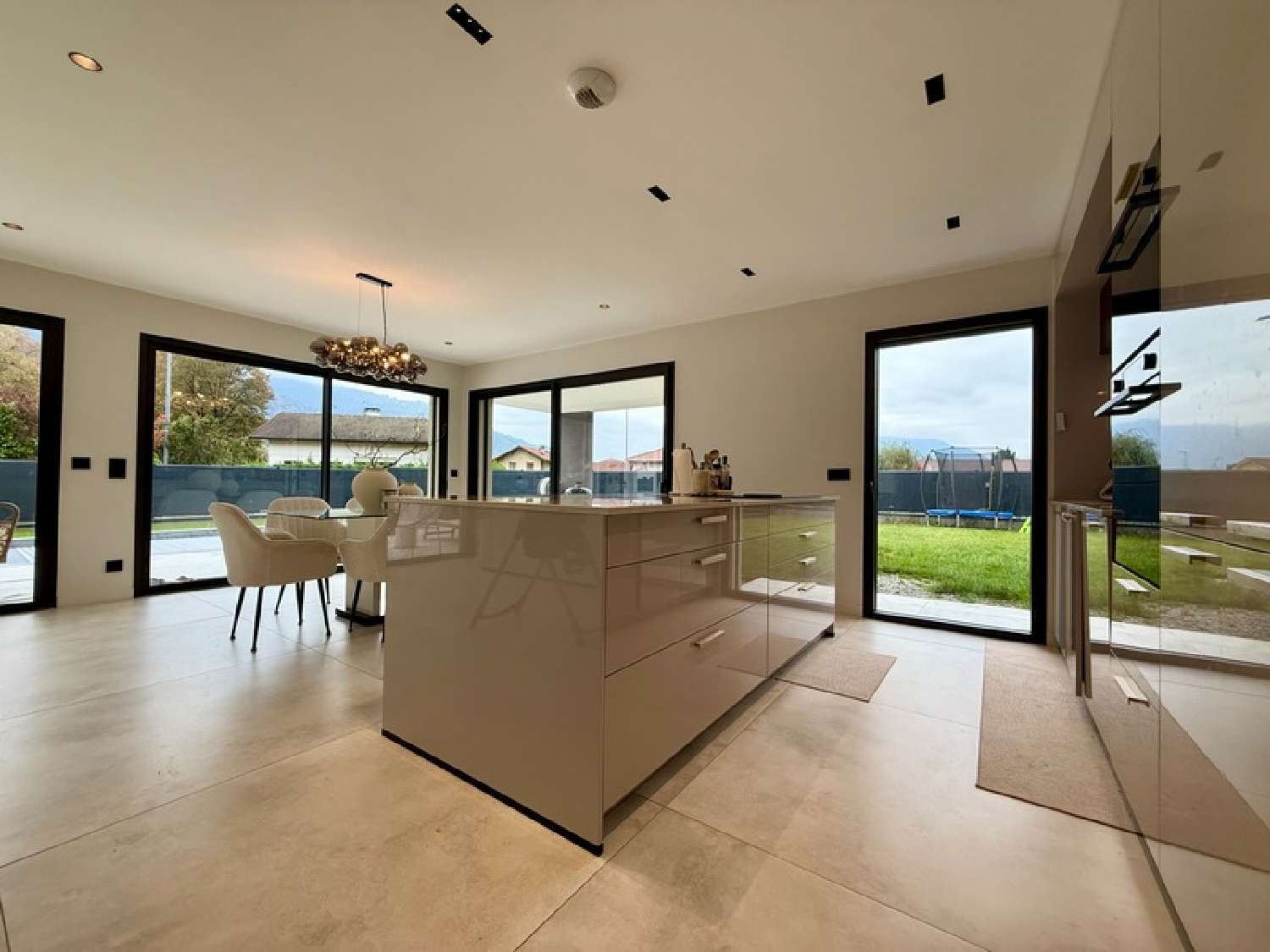 te koop huis Scionzier Haute-Savoie 3