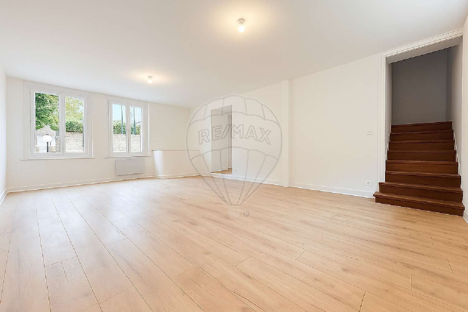 for sale house Senlis Oise 2