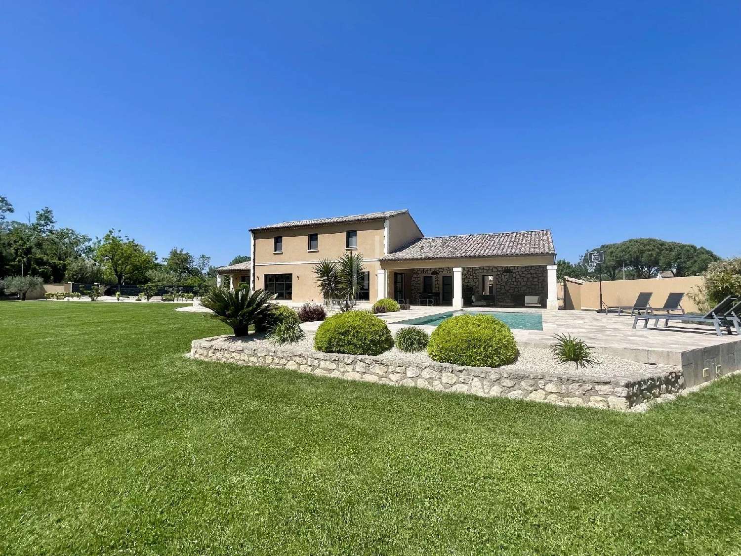  te koop huis Tarascon Bouches-du-Rhône 1