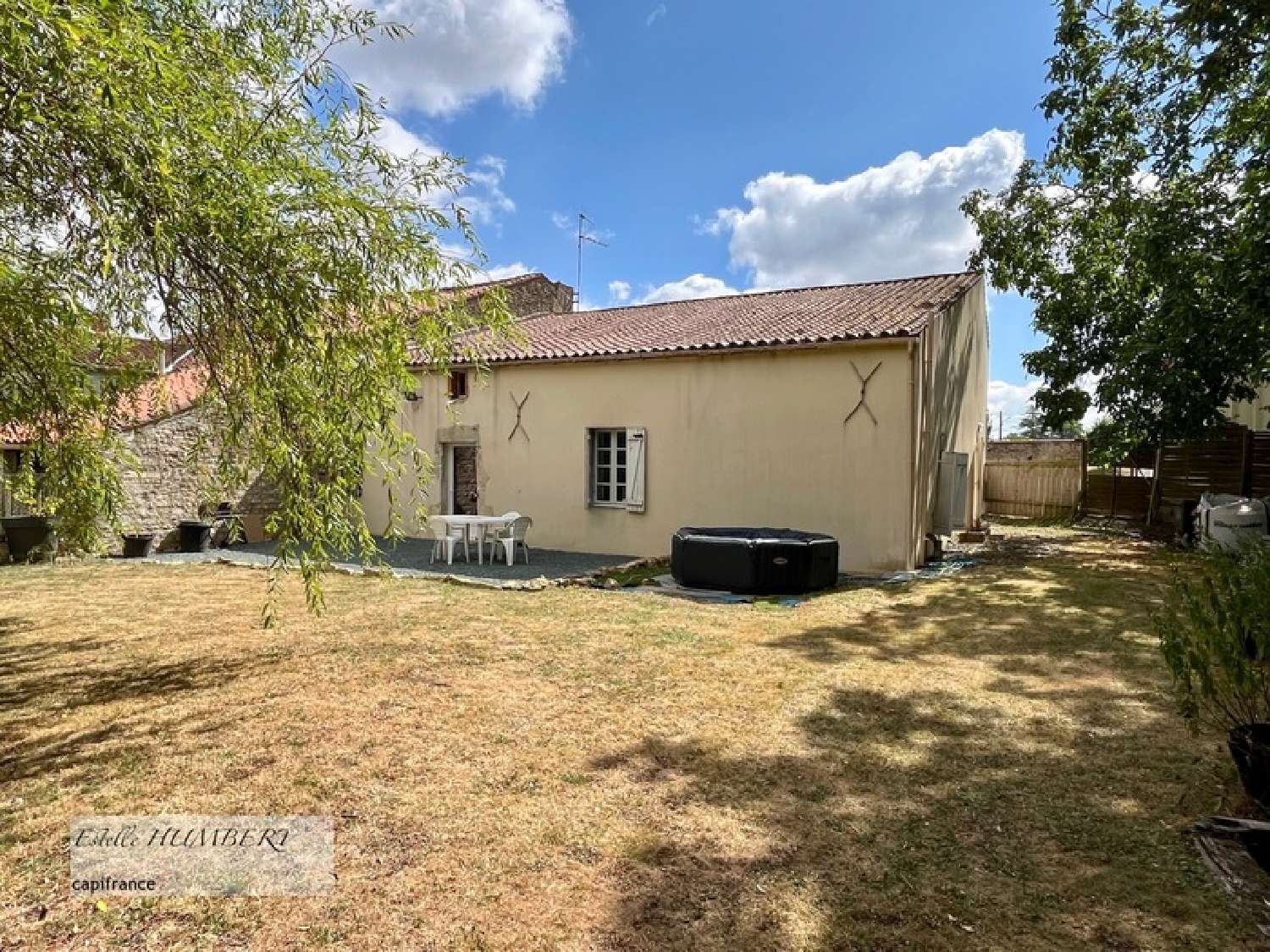 à vendre maison Thiré Vendée 1