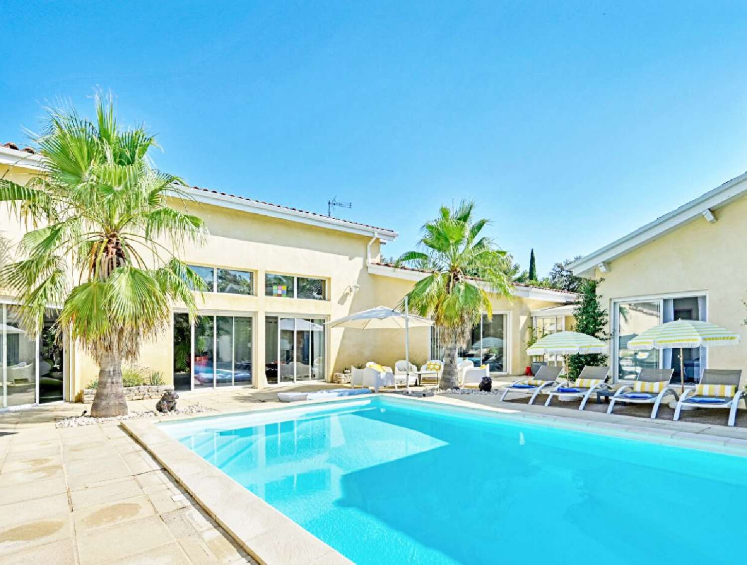  te koop huis Uzès Gard 3