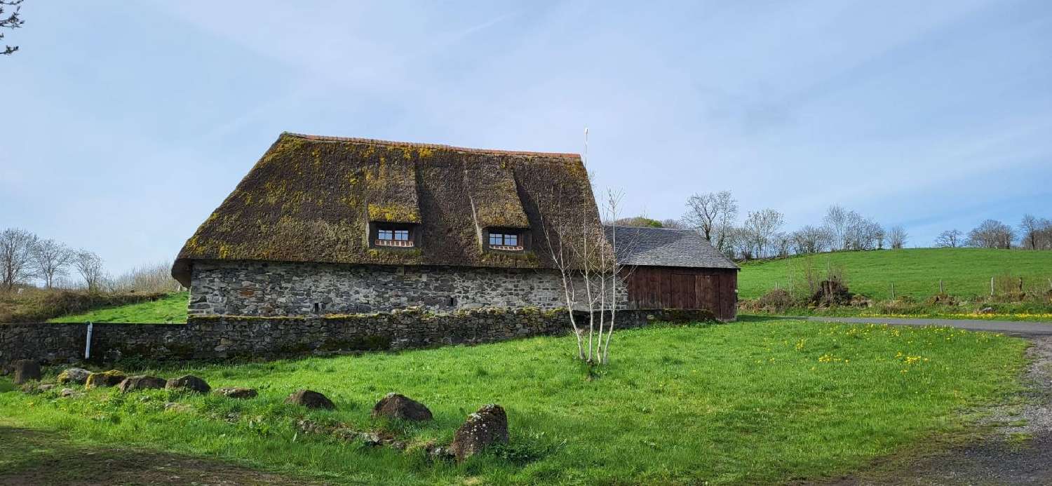  à vendre maison Valette Cantal 2