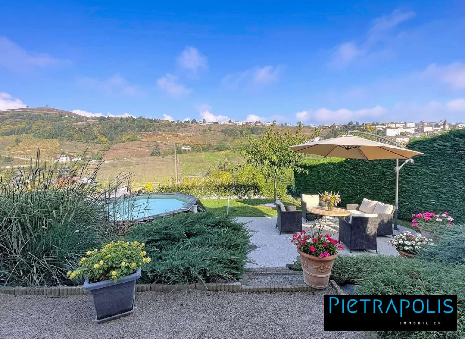  te koop huis Vaux-en-Beaujolais Rhône 3