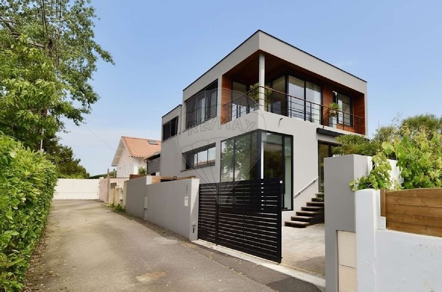  for sale house Vaux-sur-Mer Charente-Maritime 1