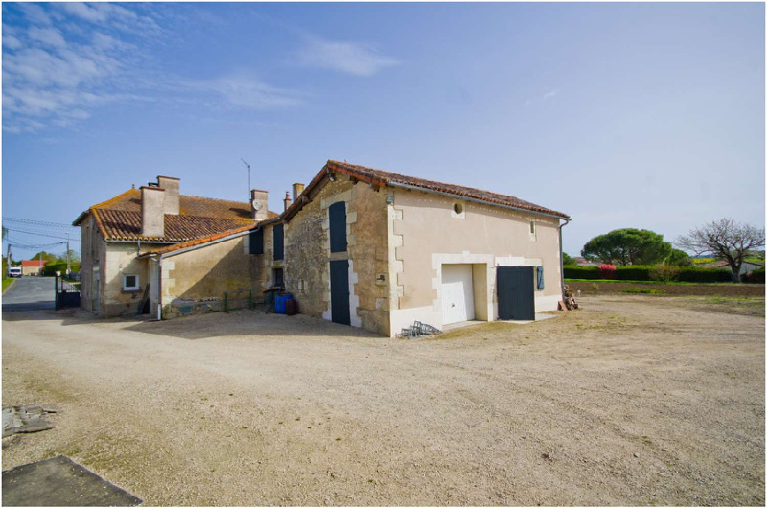 for sale house Vendeuvre-du-Poitou Vienne 2