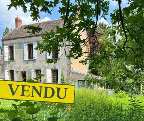 Villebougis Yonne huis foto 7187987